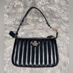 Coach Nolita 19